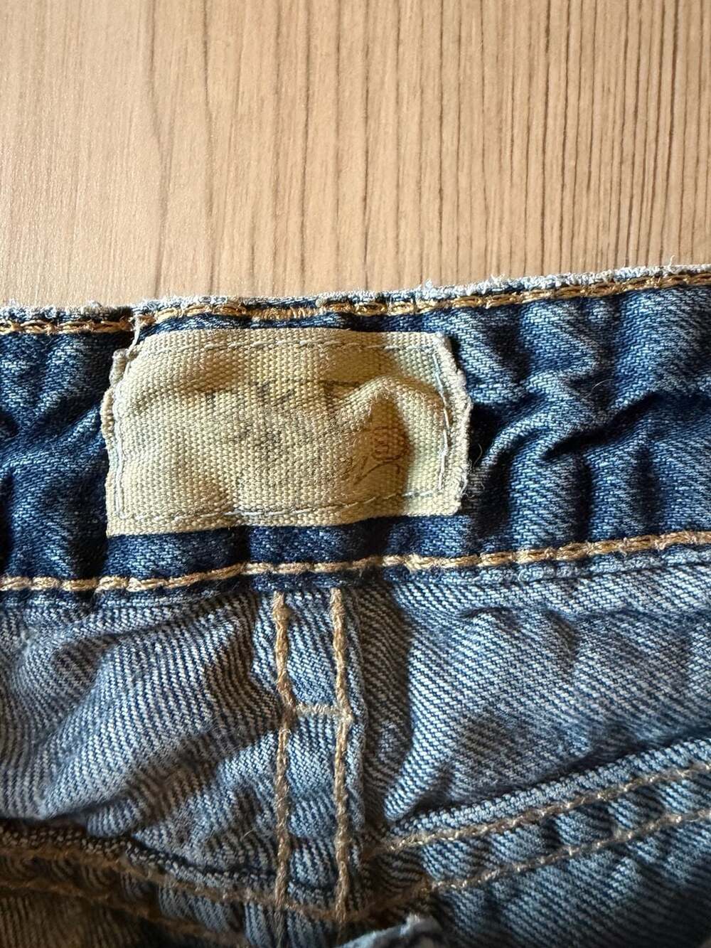 BKE Stella Distressed Denim Shorts - Picture 3 of 7